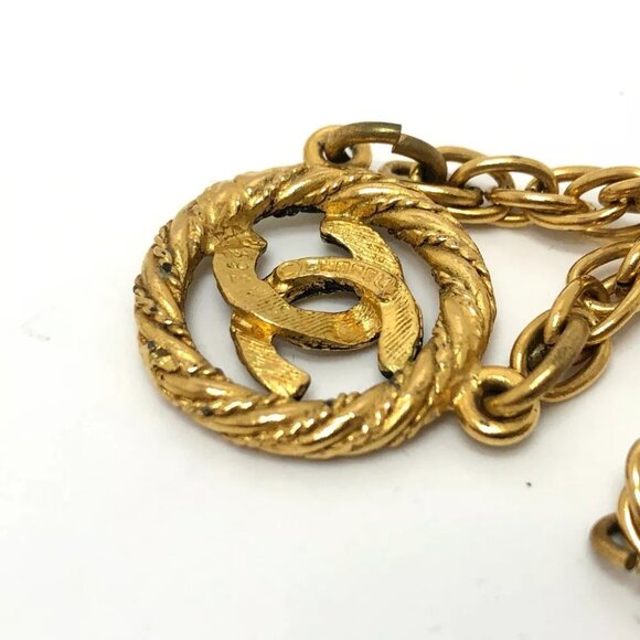 CHANEL CC Mark Necklace Metal Gold - Picture 6 of 10